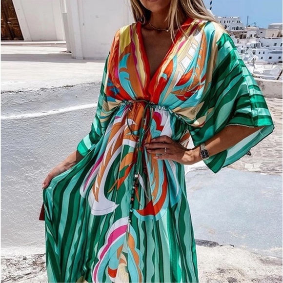 CLOSEOUT! FIRM 🌸 Gorgeous Multicolor Button Pattern Flowy Boho Resort Maxi - Picture 8 of 9